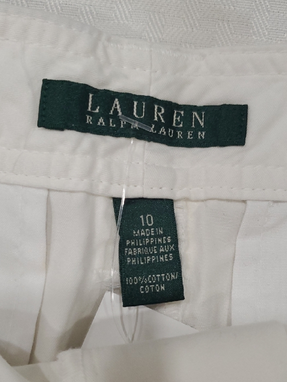 Lauren Ralph Lauren White Bermuda Pocket Shorts - Picture 5 of 13